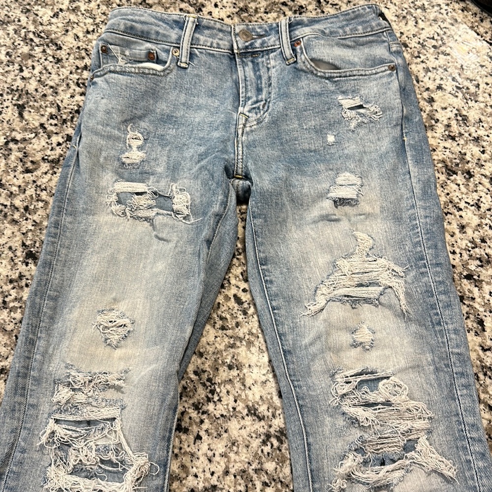 American eagle blue jeans